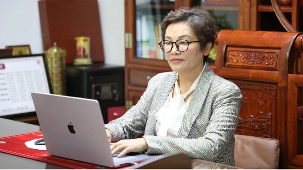 芳華綻放·她力量|注塑模具廠蔡玉蓮 創業路上綻放光彩