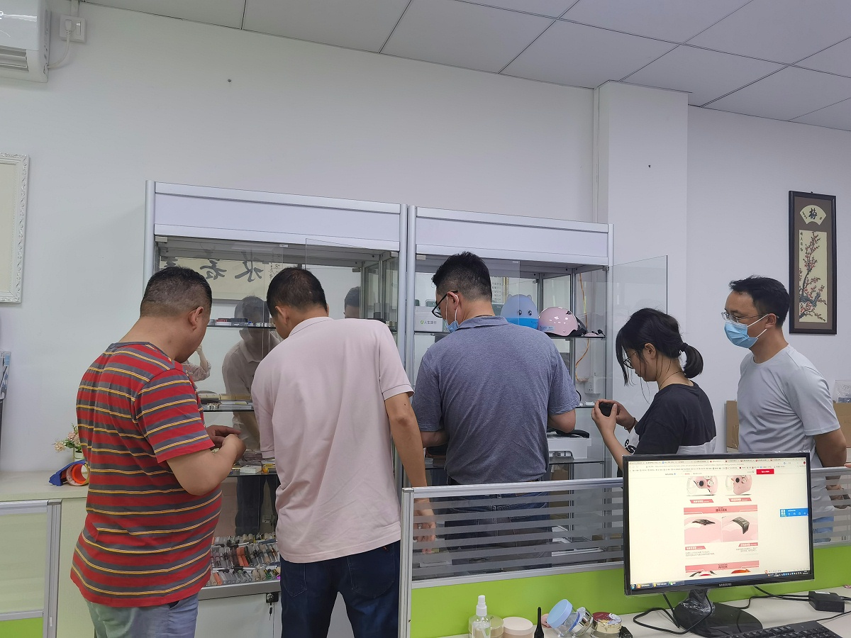 世邦客戶(hù)審廠